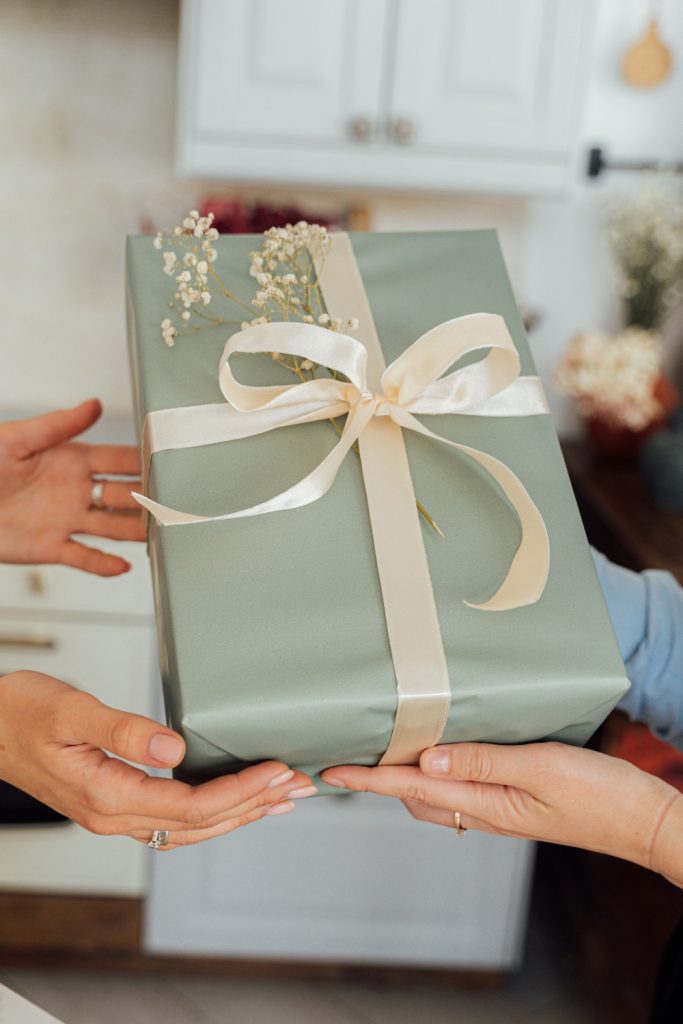 Sustainable Wedding Gift Ideas for Guests