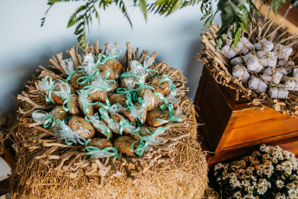 How to Recycle and Compost at Your Wedding